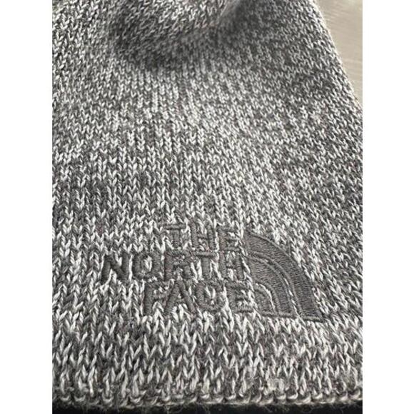 The North Face Grey Knit Beanie Hat - Stylish & Warm - Picture 2 of 2